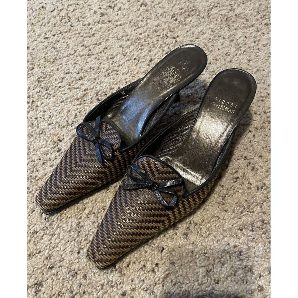 Stuart Weitzman 6 W women's Brown Toe Weave with Bow Accent Kitten Heels